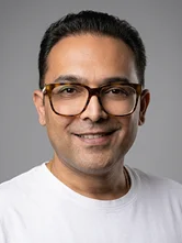 Tushar, Director of Property & Financial Analysis at Zoodealio
